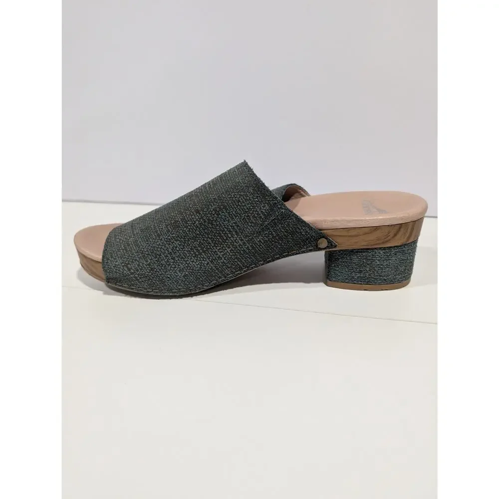 Dansko Maci Sandal Clog Size 41 Green Textured Heeled‎